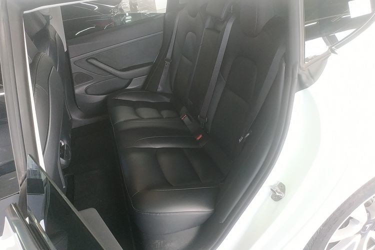 Chinese Best Second Hand New Energy Vehicles With 5 Seats And 5 Doors