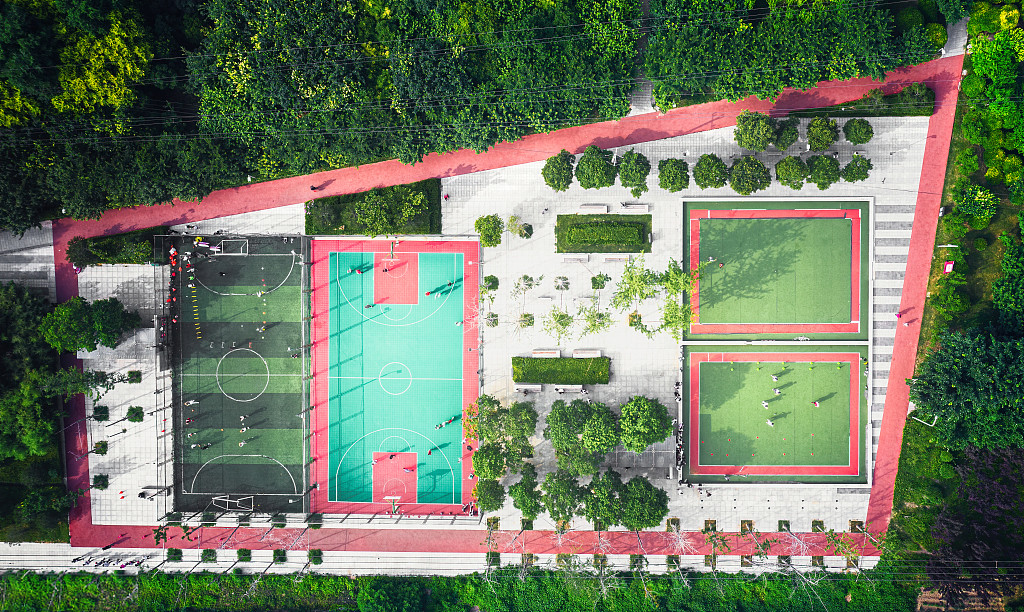 8mm Thickness Cushion Tennis Court Flooring Class 5 Acrylic Resin Sports Flooring