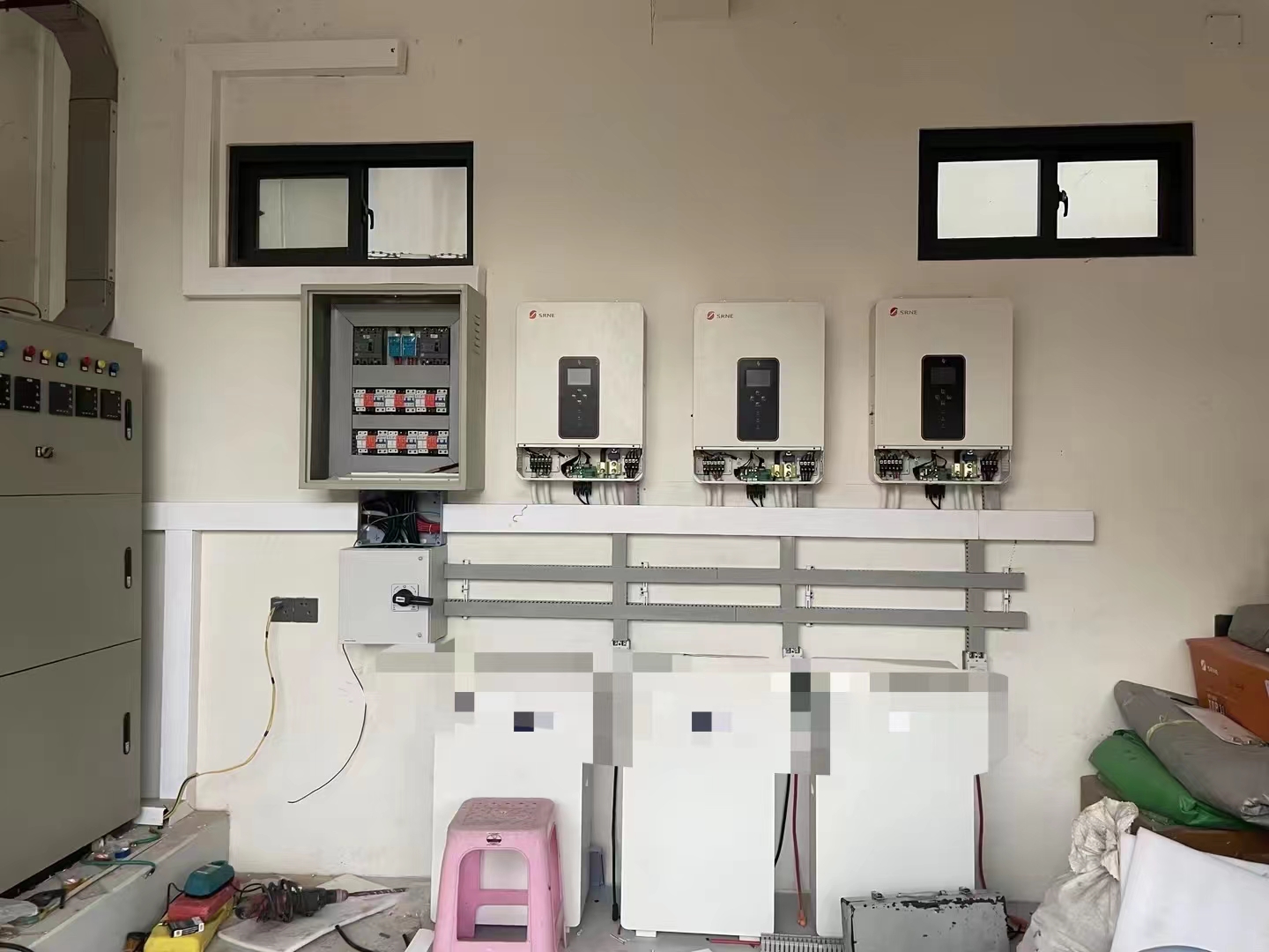 Home Use Solar Panel Hybrid System 10KW With Lithium Ion Batteries