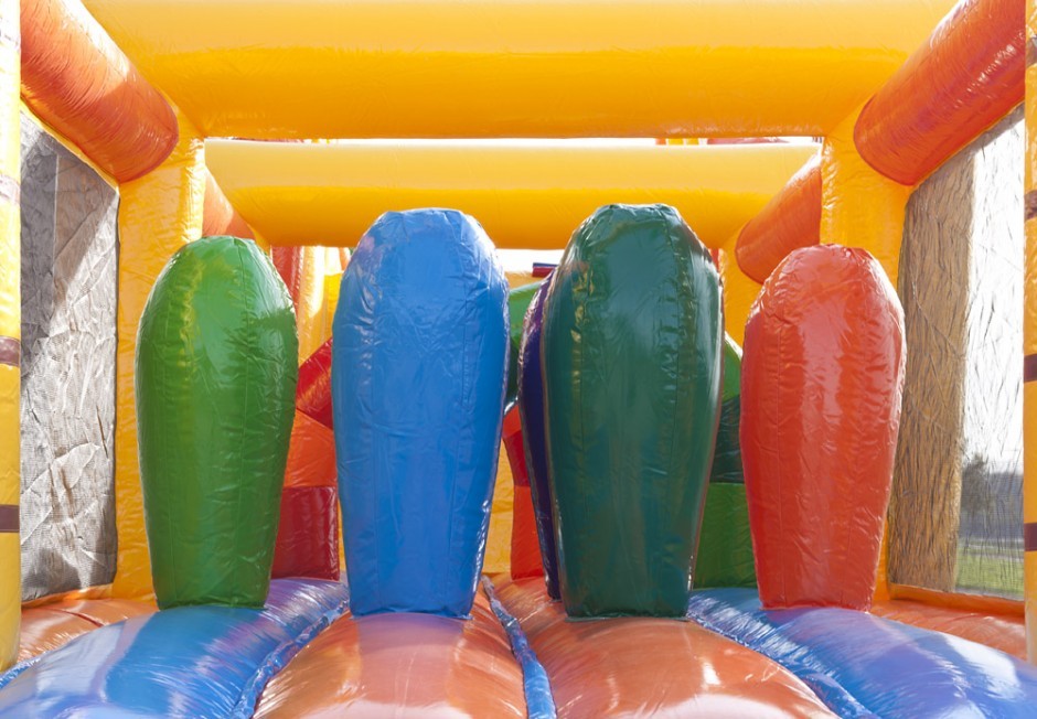 Competive Bounce House Obstacle Course Jumpers Run Beach 17.5m For Adult