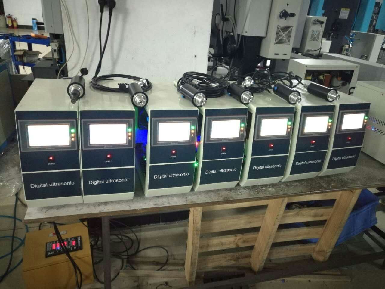 High power ultrasonic welding generator / Plastic welding equipmet 15khz/20khz