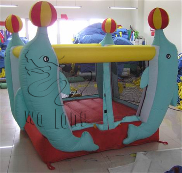 small attractive kids dolphin inflatable bounce for family use