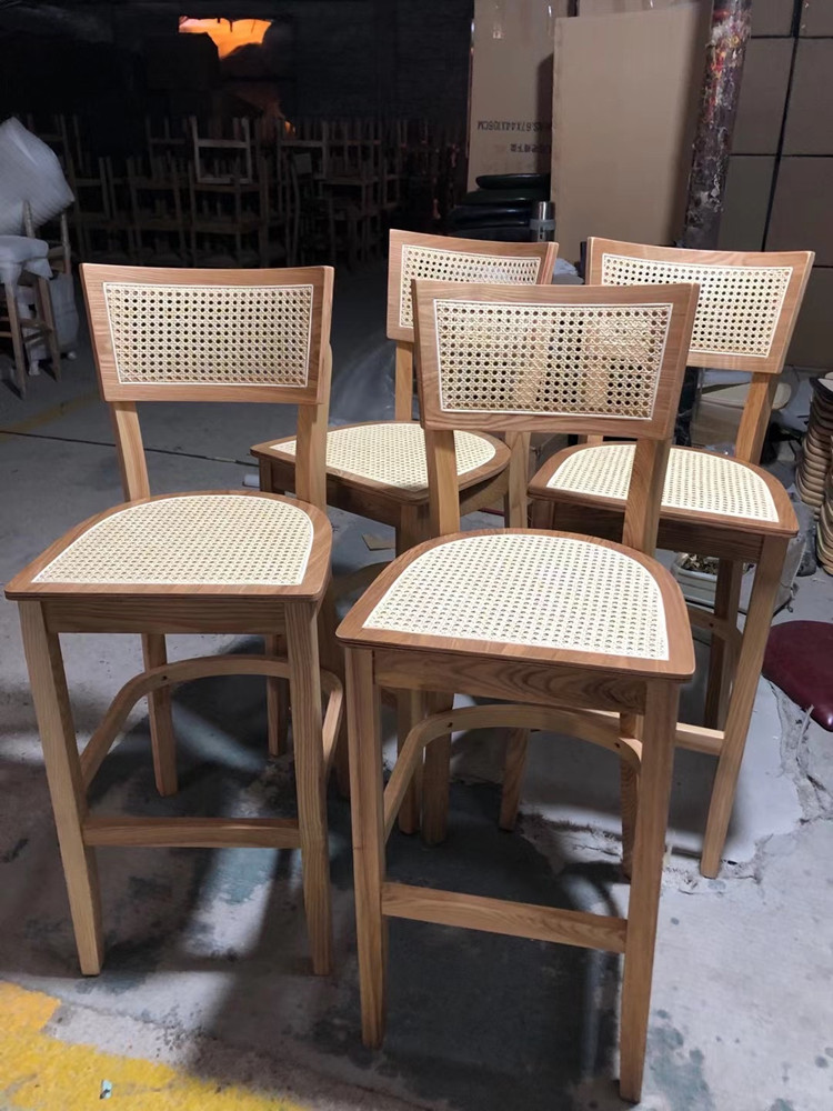 Solid Wooden Cafe Bar Stools Rattan Backrest Minimalist Counter Stools Art Style