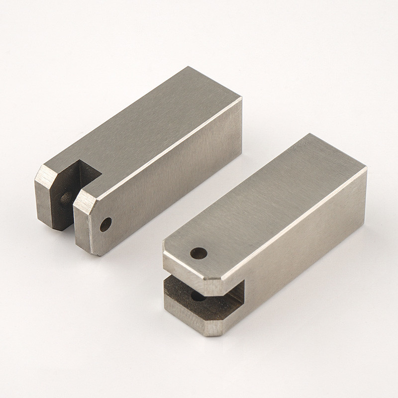 CNC Machining Parts OEM Customized CNC Milled Steel Parts
