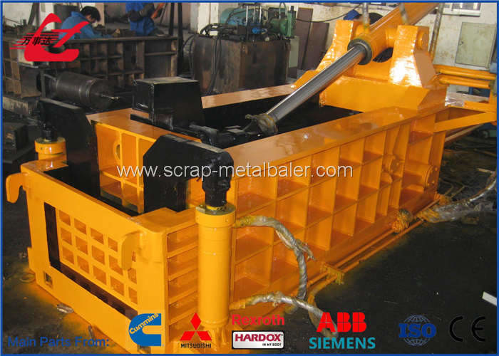 18.5kW Hydraulic Bailer Machine For Light Scrap Metal Front Out Discharging