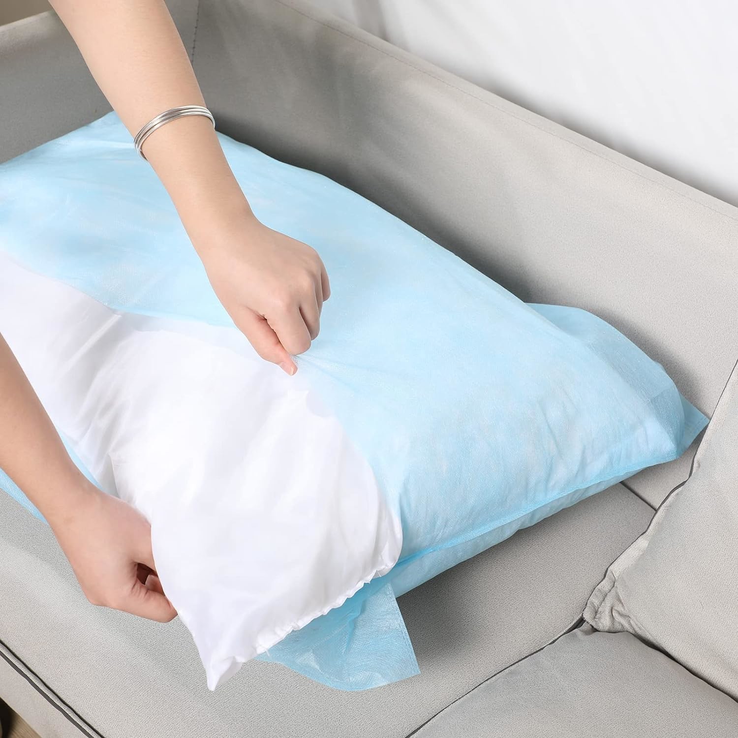 Disposable Massage Table Cover Paper Sheet Pp Non Woven Waterproof Disposable Bed Sheet Rolls For Salon Beauty Spa