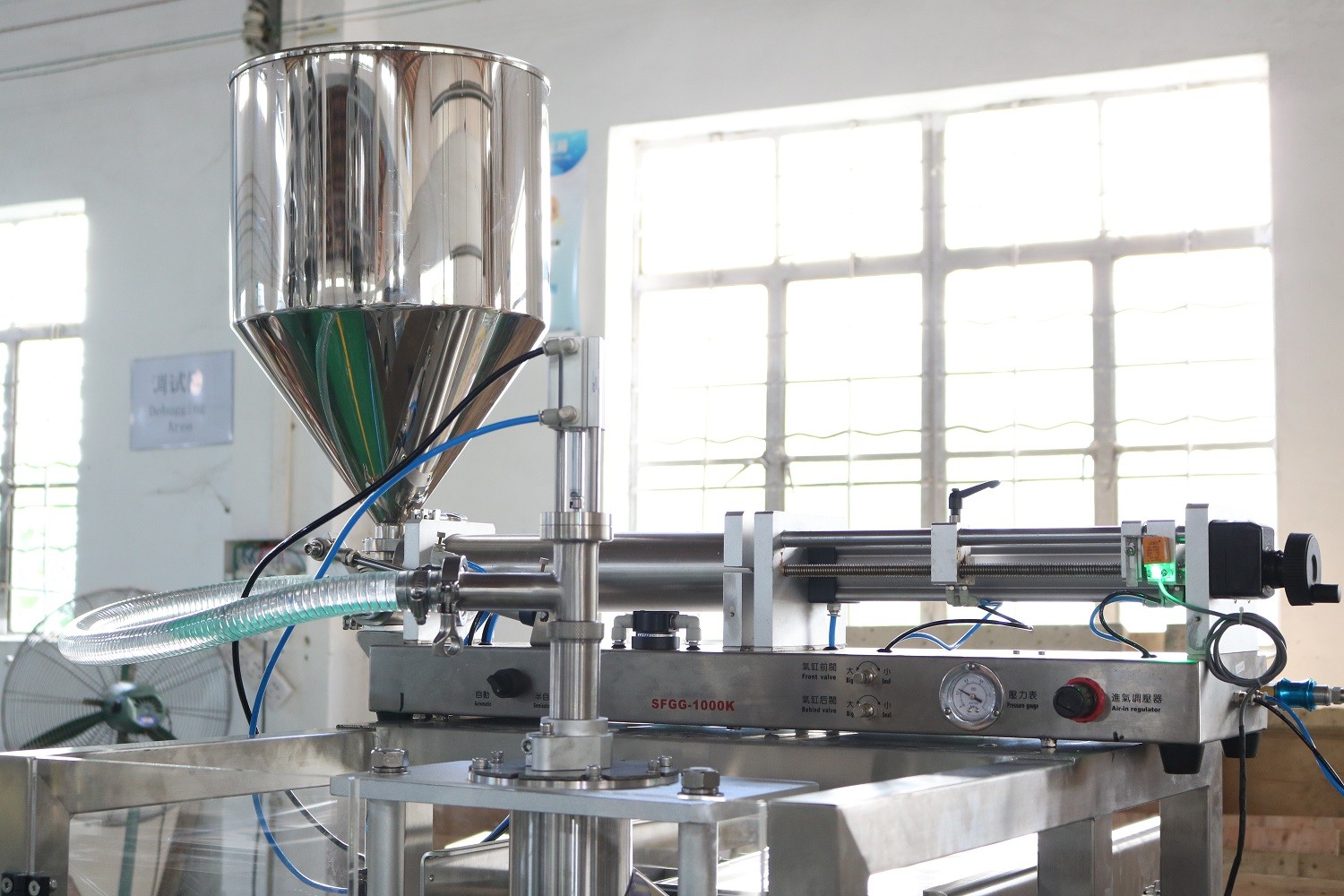High Speed Automatic Liquid Packaging Machine For Ketchup / Fruit And Tomato Jam 100g 200g