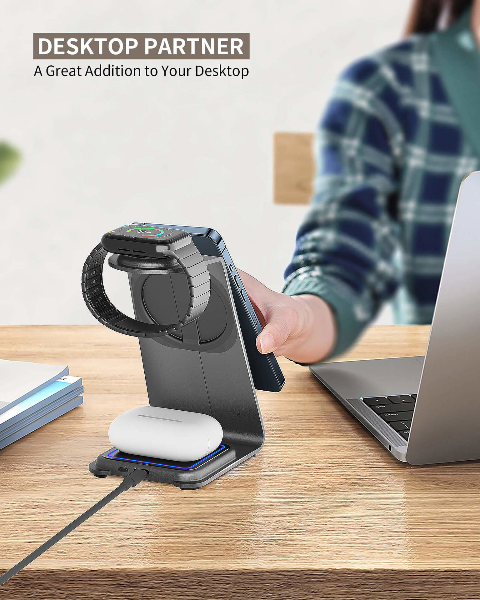 Magnetic Aluminum Alloy Wireless Charging for Smart Devices USB-C Input Custom Logo Support