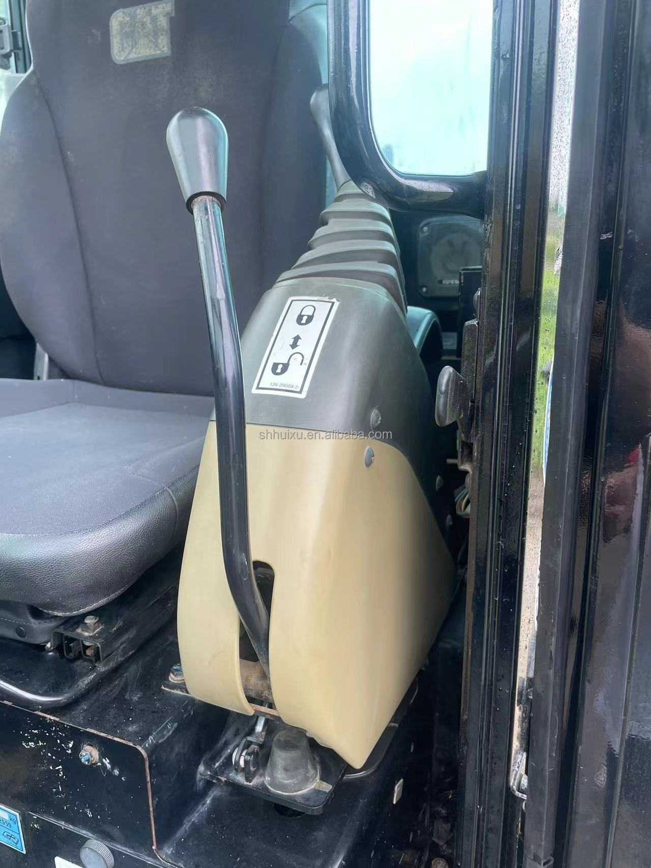 Used CAT 305.5 excavator CAT 305.5E2 307d 306 308c mini excavator For Sale
