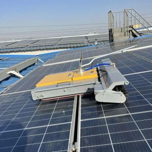 Crawler Automatic Solar Plate Washing Machine Wireless Remote Control