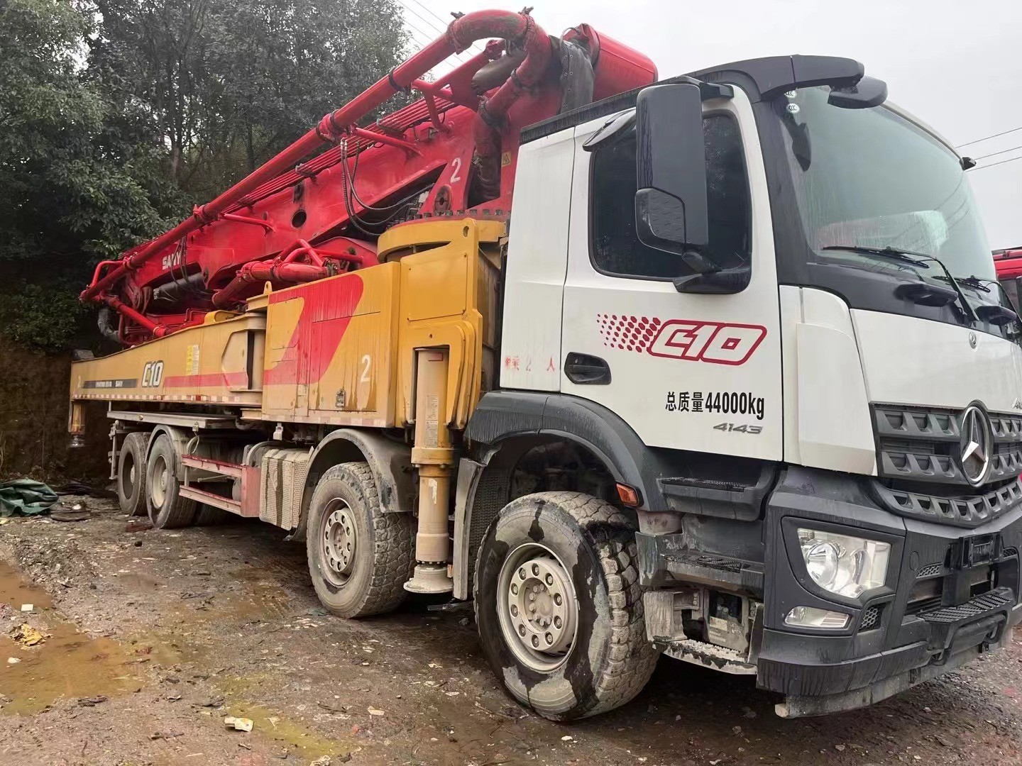 2021year Sany 62m Used Concrete Pump Truck With Yellow And Red Color And Flexibility
