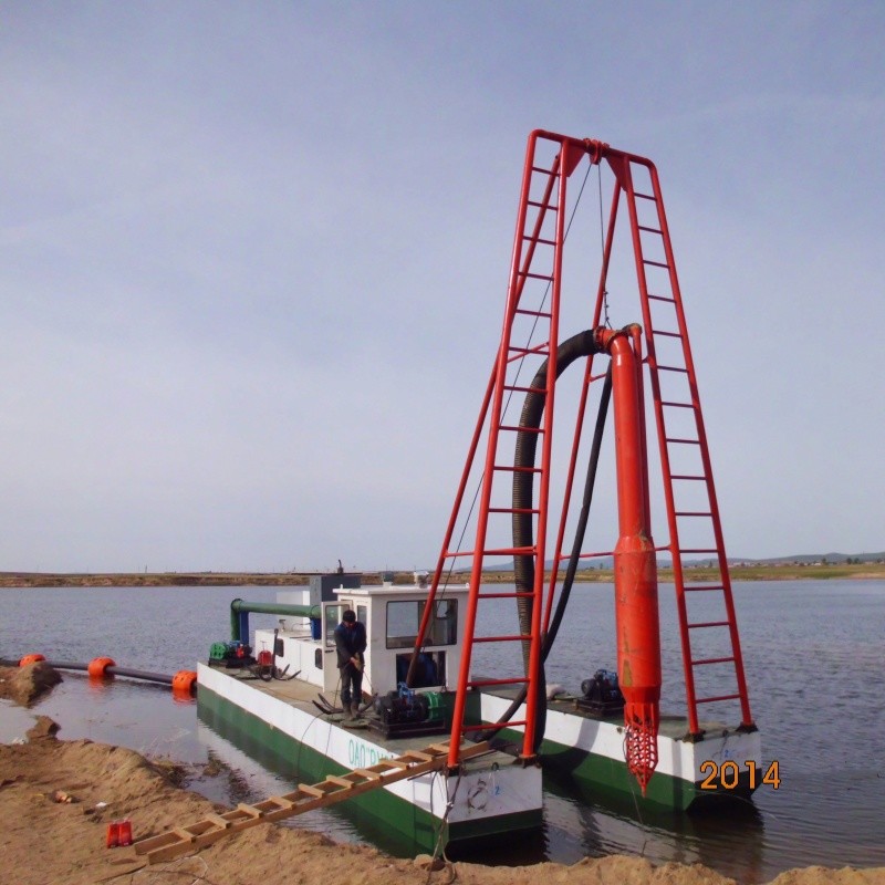 1000 Cbm Per Hour Output Sand Suction Dredger With Water Pump For River Sand Mining