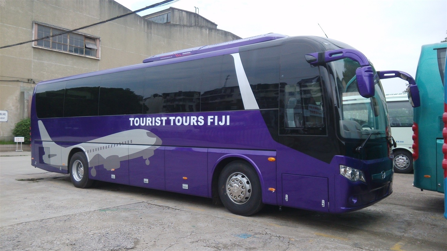 Dawoo 45 Seats Diesel Bus Manual Bus Right Hand Drive Used Passenger Bus With Air Condition For Africa GDW6117