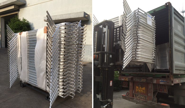 8 8.5 Feet Metal Crowd Control Barriers PVC Coated Surface