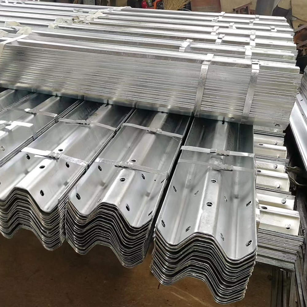 Straight Barrier Hot Dipped Galvanized Steel Highway Guardrail