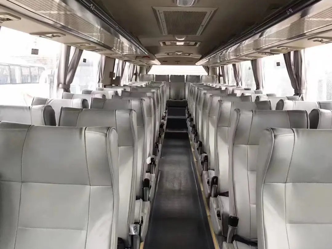 Used Bus And Coach Luggage Compartment 2 Doors 53 Seats Sealing Window With A/C Left Hand Drive Higer Bus KLQ6129