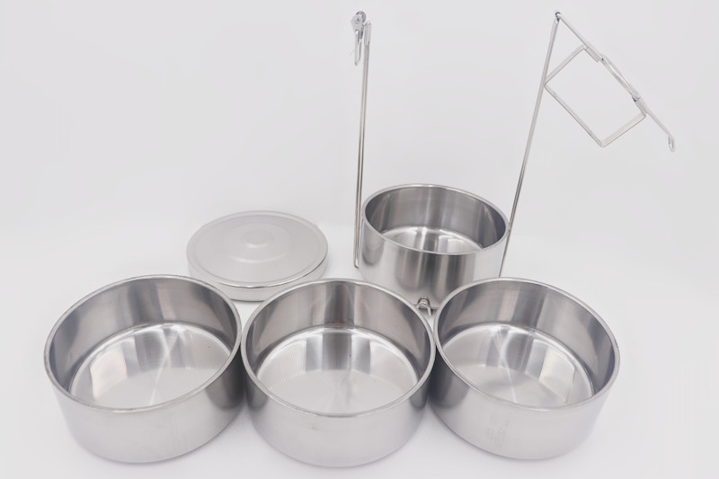 20cm Portable Divided Stainless Steel Lunch Box Kitchen Accessories