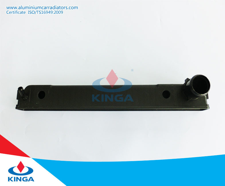 Radiator Plastic Tank Replacement OEM 16400-28590 For PREVIA/RAV4'07 ACR50/ACA30