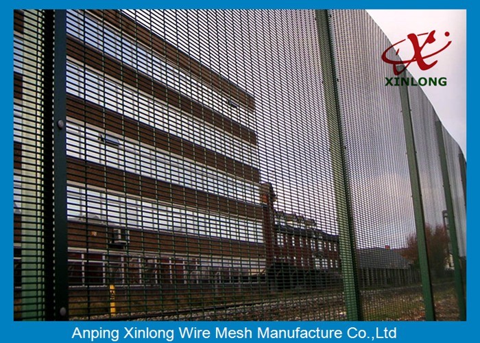 High protecting Prison Security Galvanized 358 Anti Climb Mesh Fence Spraw Coated