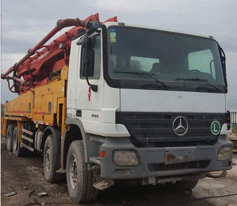 Good condition low price 46M used Putzmeister concrete pump in 2006 on sale
