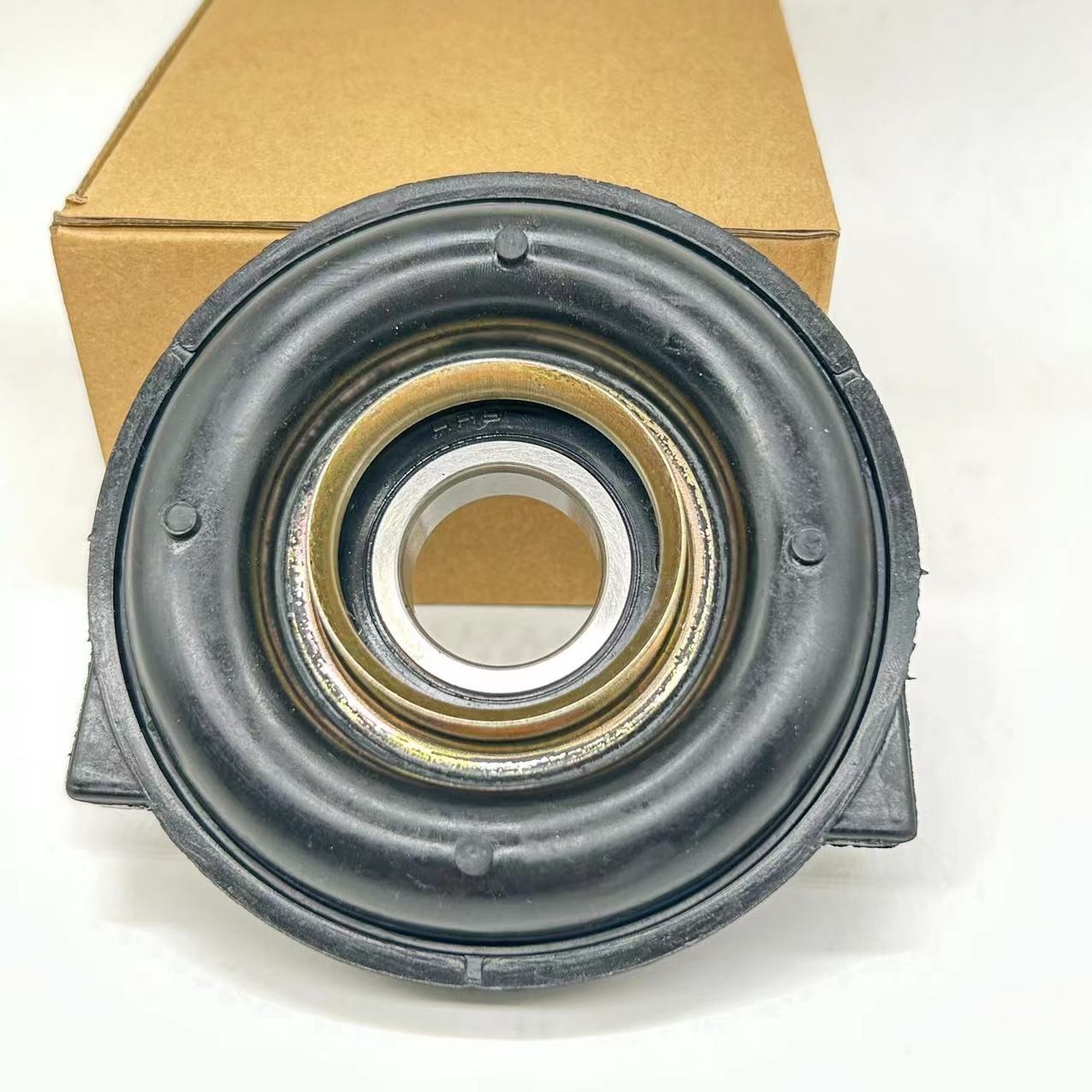 37521-33G25 37521-56G27 Center Support Bearing For NISSAN PICK UP