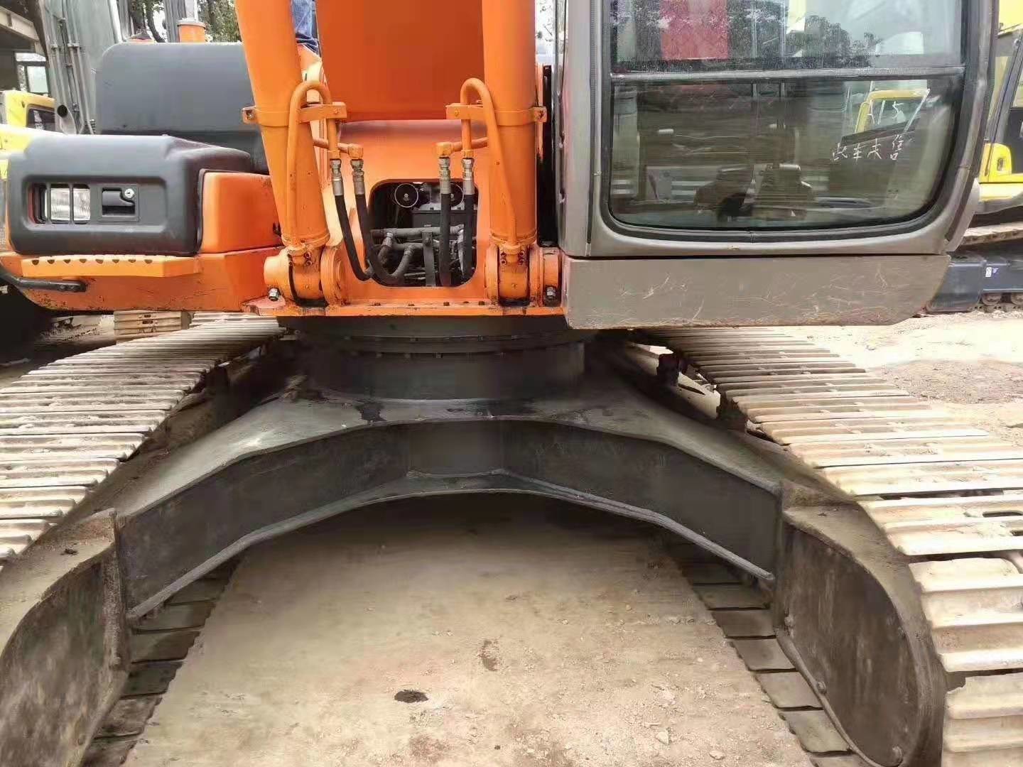 0.91m3 Bucket 21T ZX210-6 Used Hitachi Excavator Machine