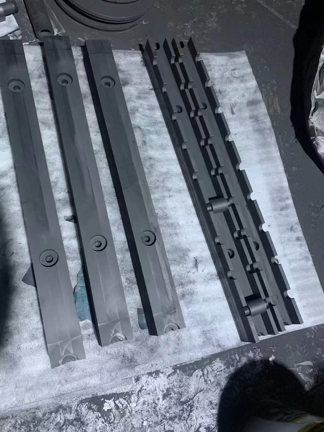 Metal Melting UHP High Purity Molded Graphite