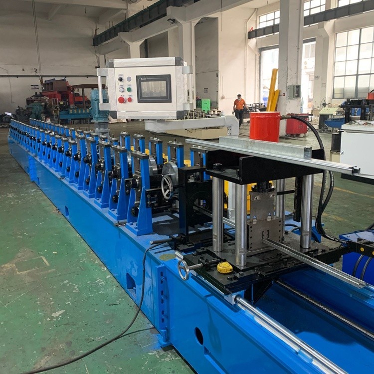 Hydraulic Cutting Strut Channel Forming Machine With Cr12mov 45# Steel 1-3.0mm