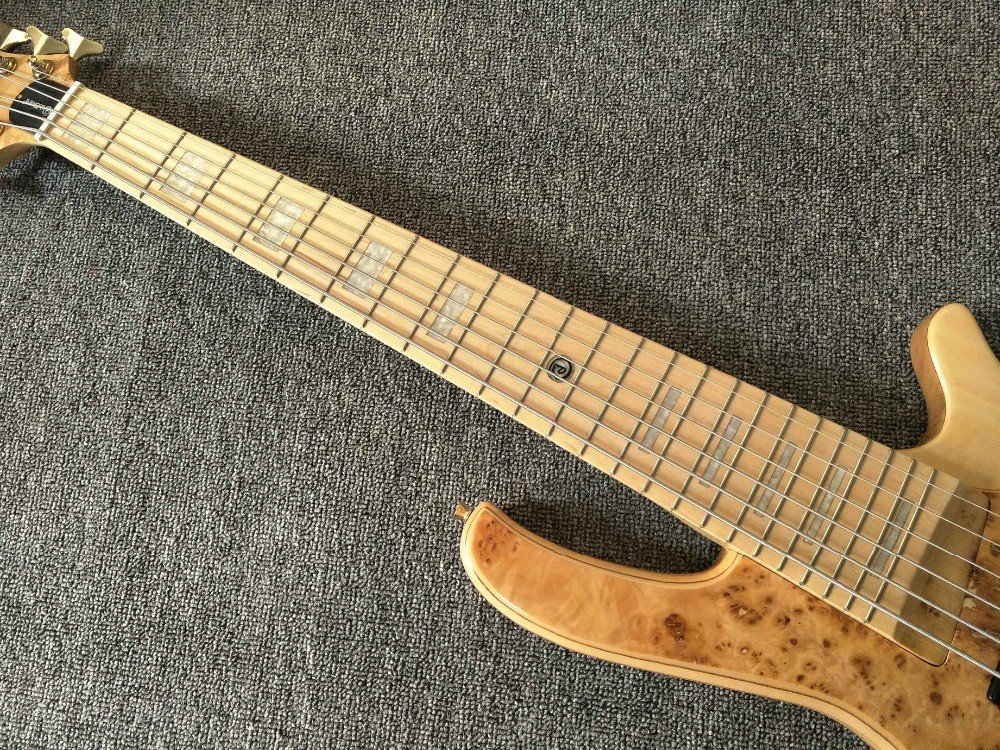 6 Strings Electric Bass Guitar Maple Body Active pickups Bass Guitar Music instruments
