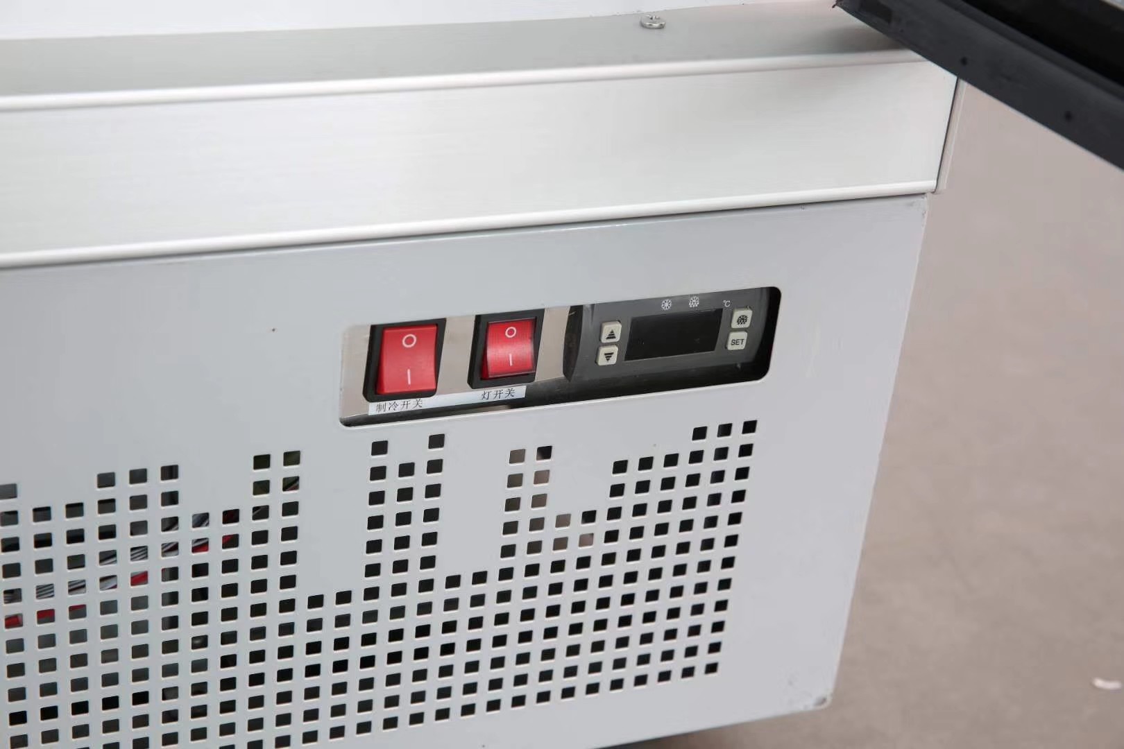 Straight - cooling automatic frost refrigerating frozen preservation horizontal island cabinet