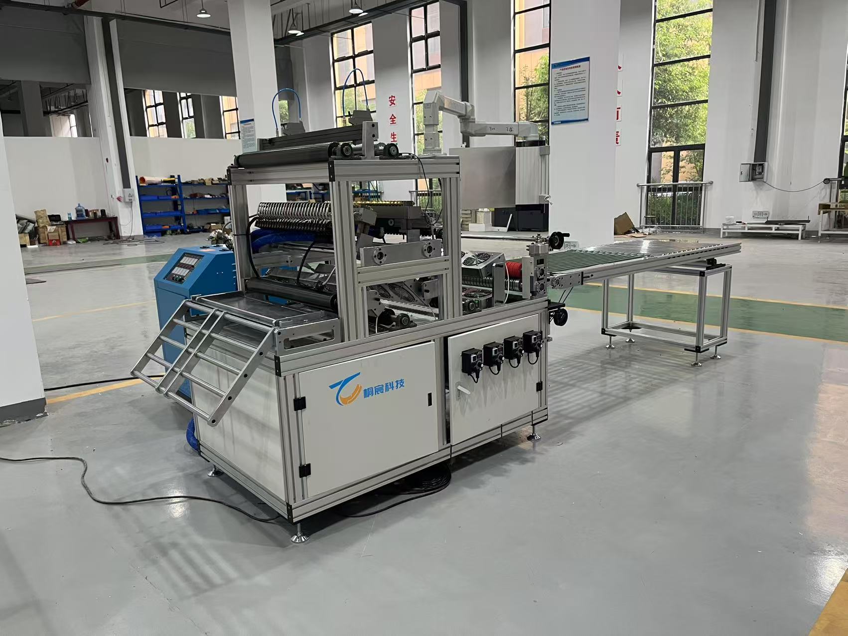 Filter Paper Pleating And Gluing Machine, Industrial Application, Fast Delivery, Affordable Price Paper Folding Machine Filter