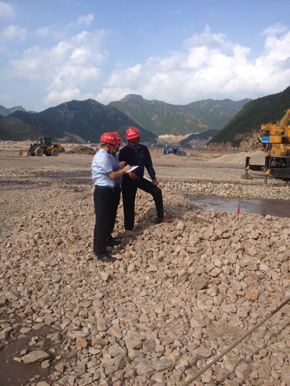 100kW vibroflotation device for vibro compaction improving foundation liquefaction resistance