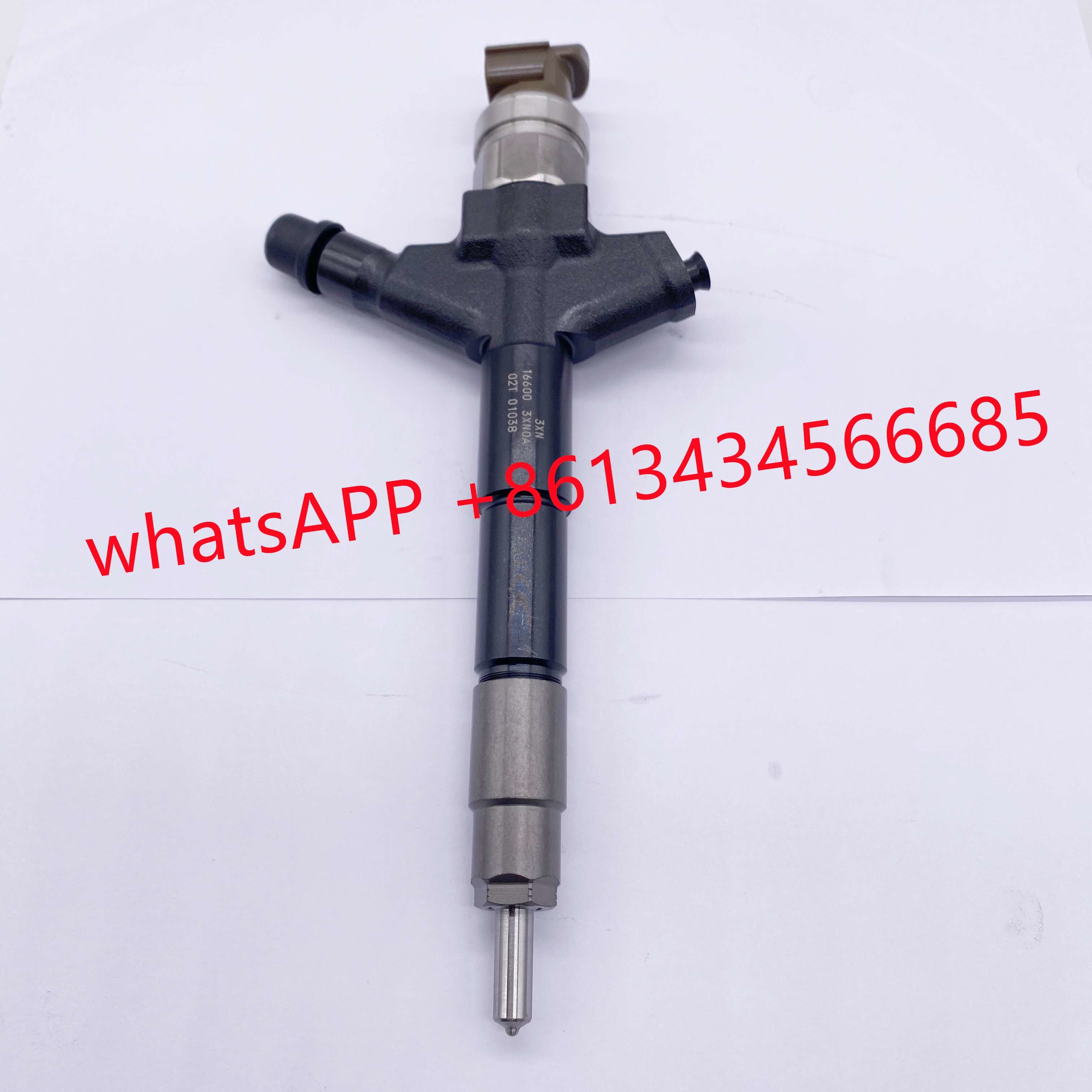295050-1060 16600-3XN0A 295050-1050 Automotive Fuel Injectors