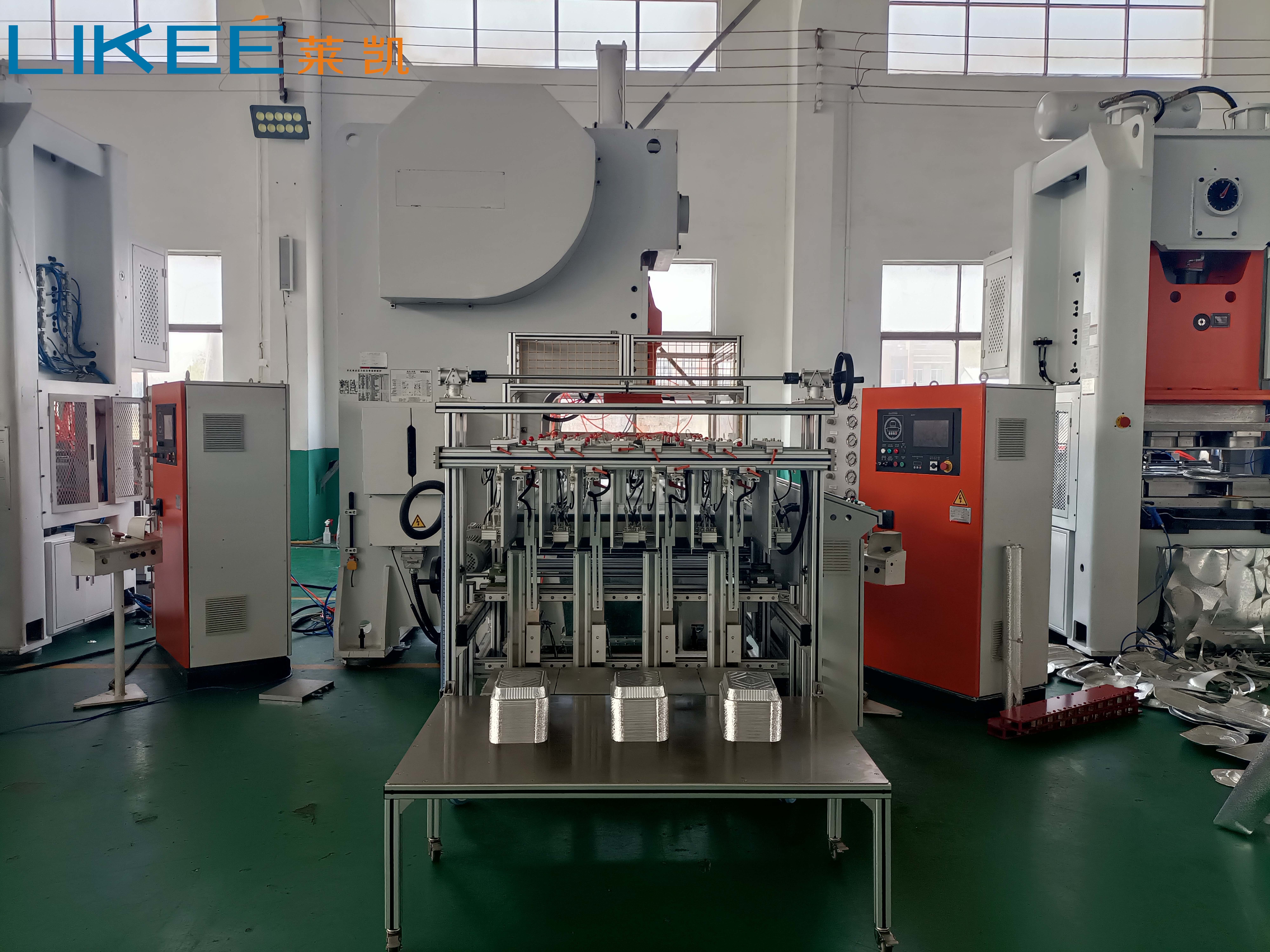 3 Cavities Capacity Automatic Aluminium Foil Container Making Machine