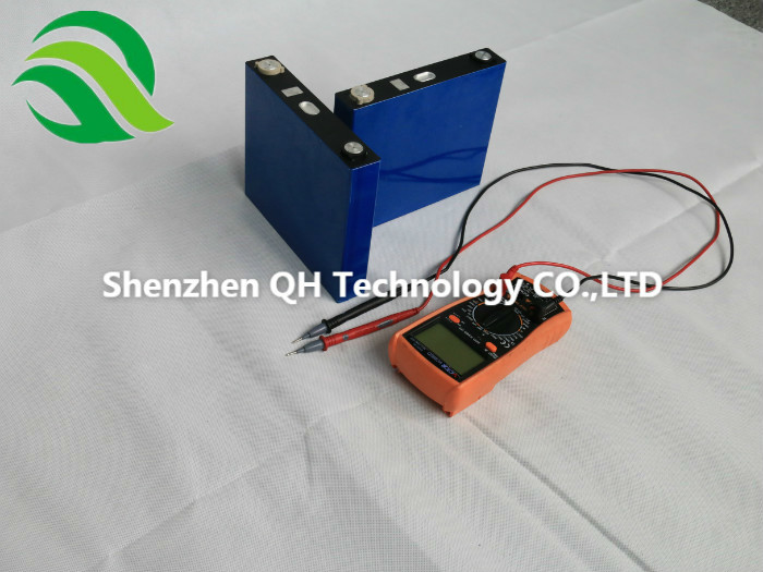 High Rate Discharge Solar Powered Generator Lithium Battery 24V 150Ah Safety