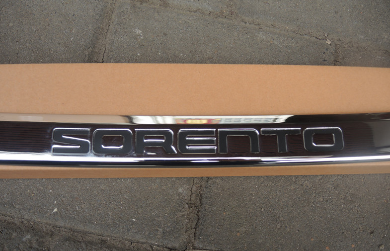 2015 All New KIA Sorento Exterior Body Trim Parts , Chromed Bonnet Molding