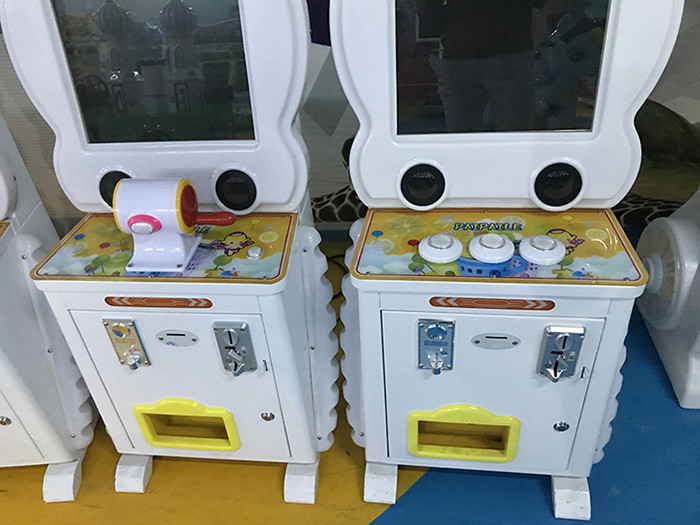 Coin Operated Machine Cute Bear Pat Music Video Game Gift Lottery Game Machine For Kids