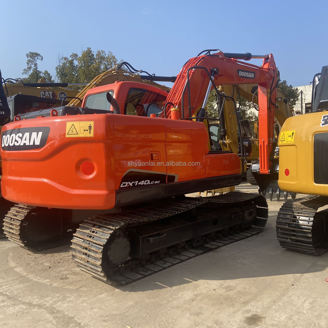 14000 KG Doosan DX140 Excavator Used Doosan DX225 Excavator with 0-2000 Working Hours