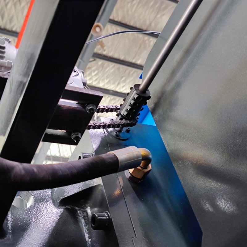 CNC Hydraulic Press Brake 3mm With E21 Controller 5.5Kw 63T 2500mm