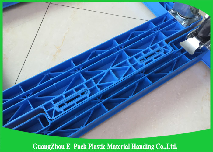 Folding Heavy Duty Moving Dolly , Antistatic Plastic Dolly Cart 61q2 * 412 * 145mm