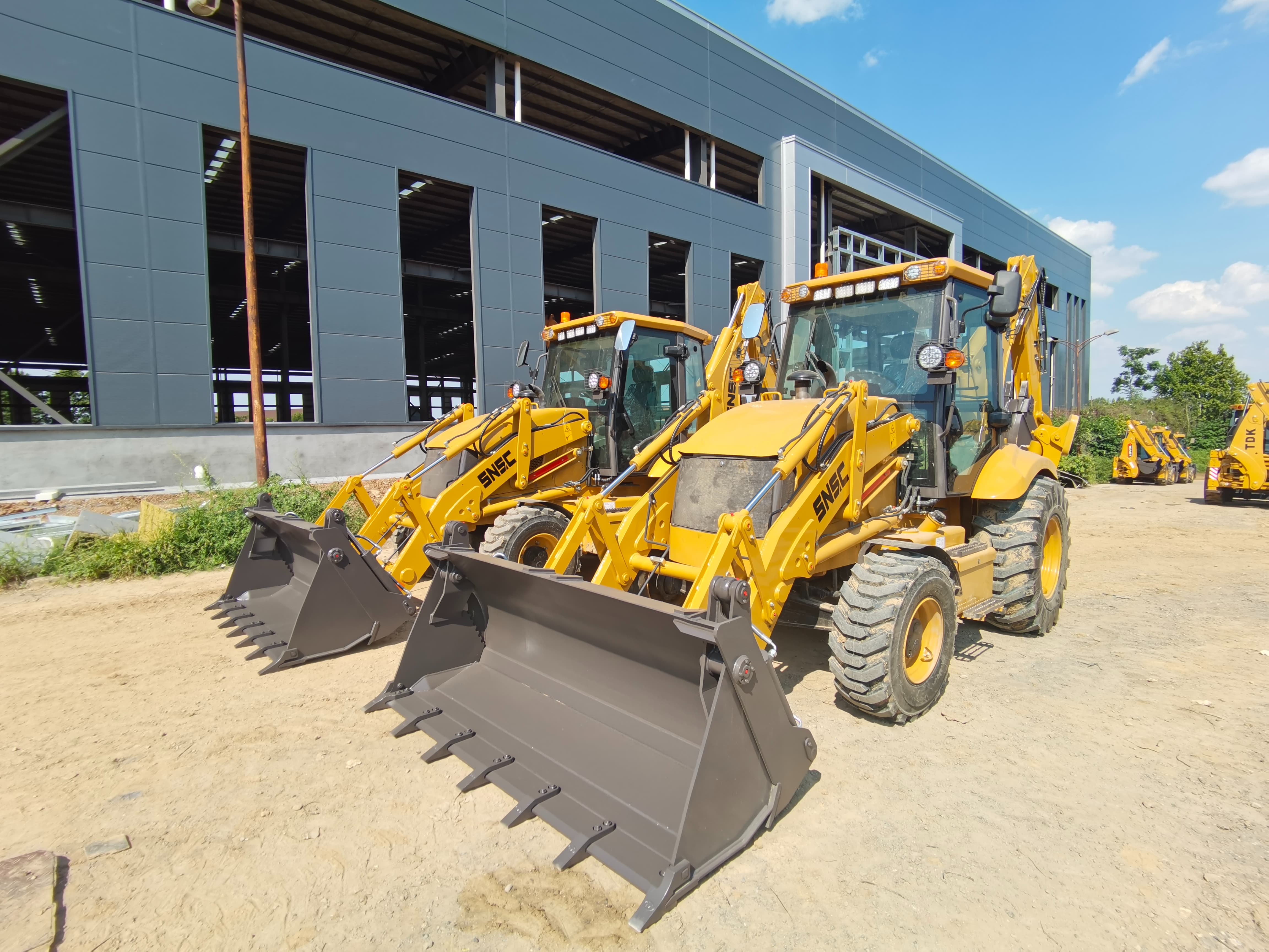 388H Four Wheel Steering Backhoe Loader Xinchai Engine Gearbox Bearing Long Lifetime