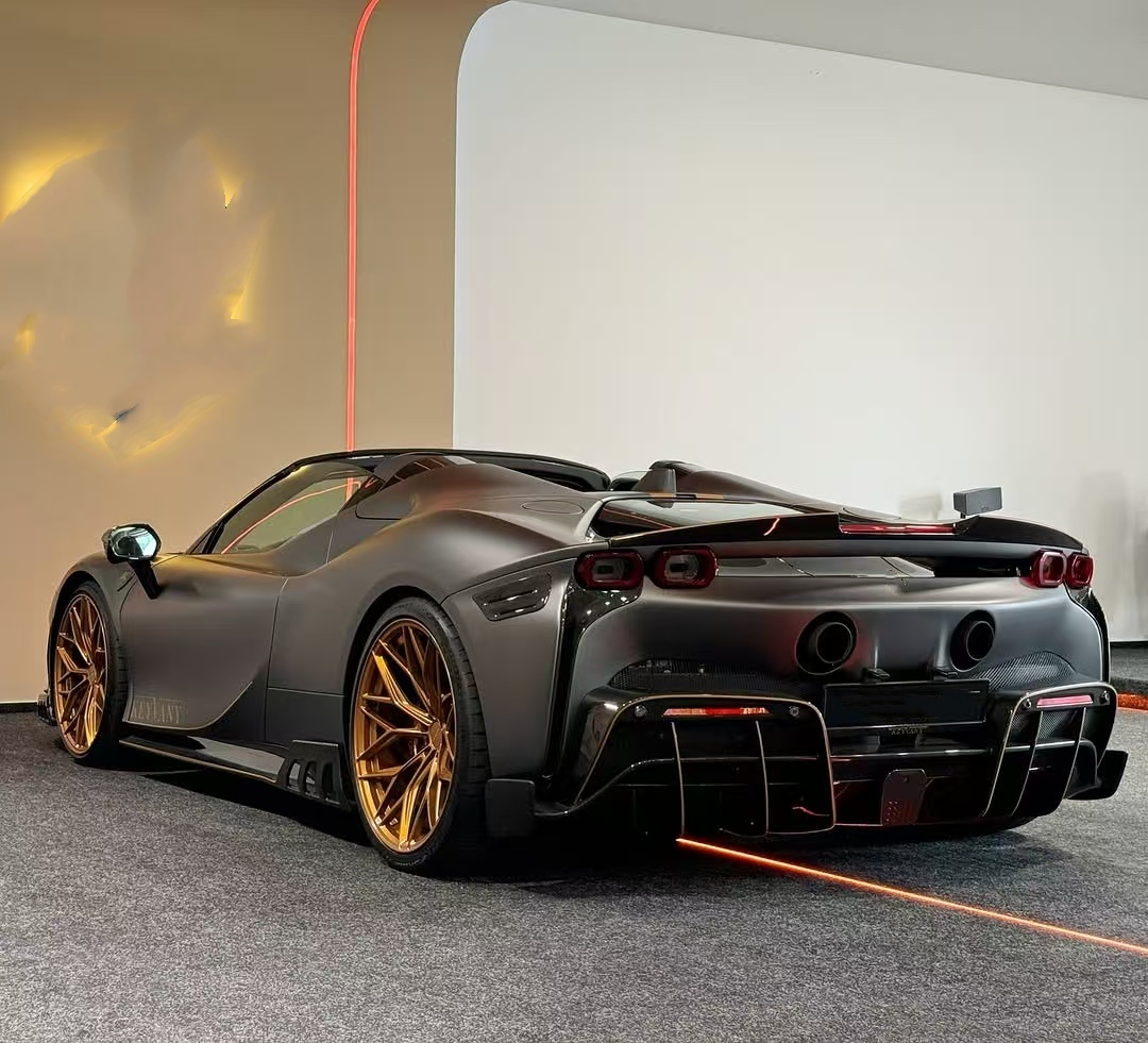 Ferrari SF90 Carbon Fiber Body SF90 KY PP Plastic Diffuser Spoiler Side Skirt Body Kit