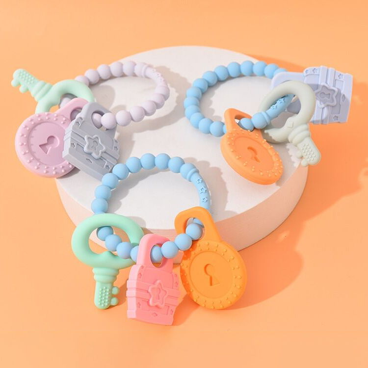 Eco Friendly Baby Silicone Products Food Grade Pacifier Clip Ring Teether