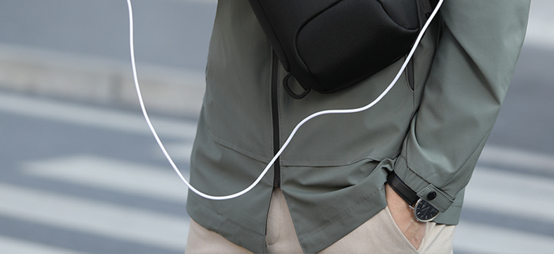 Wholesale waterproof anti theft designer crossbody bag custom logo USB sling bags for men single shoulder chest bag