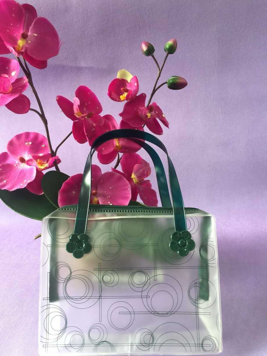 Fashion Plastic Clear PVC Tote Bag , Frosted Heat Seal PVC Zipper Bag With Flower