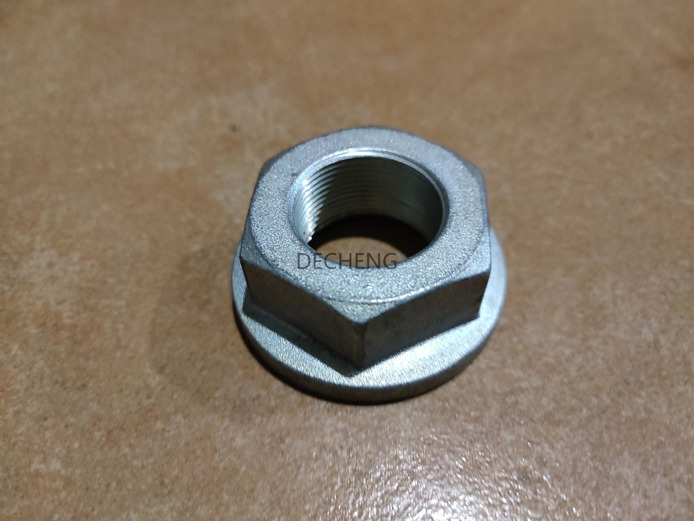 6D95 6D108-5-6 Crankshaft Locking Screw 18*50*62mm Hexagon
