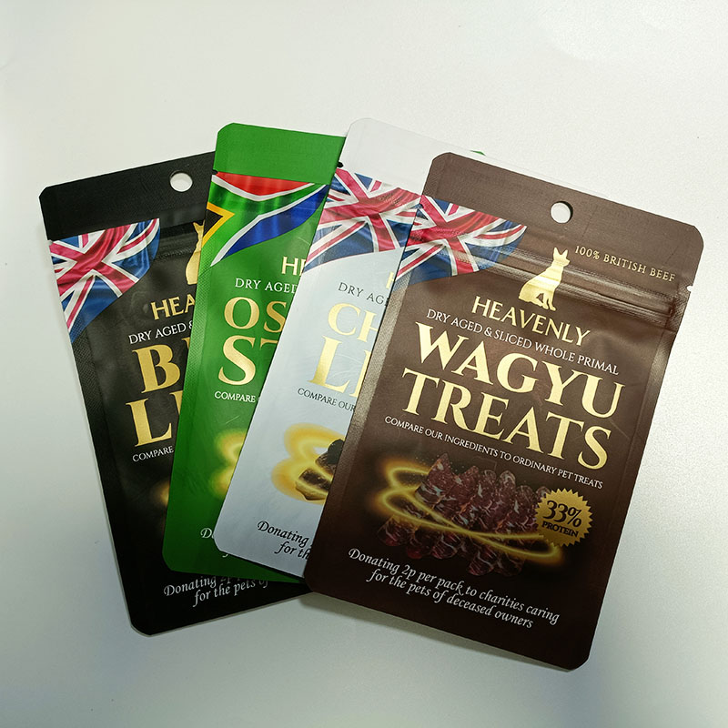 Pet Food Bags Gusset Dog Treat Plastic Packaging with Zipper and Food Grade Material