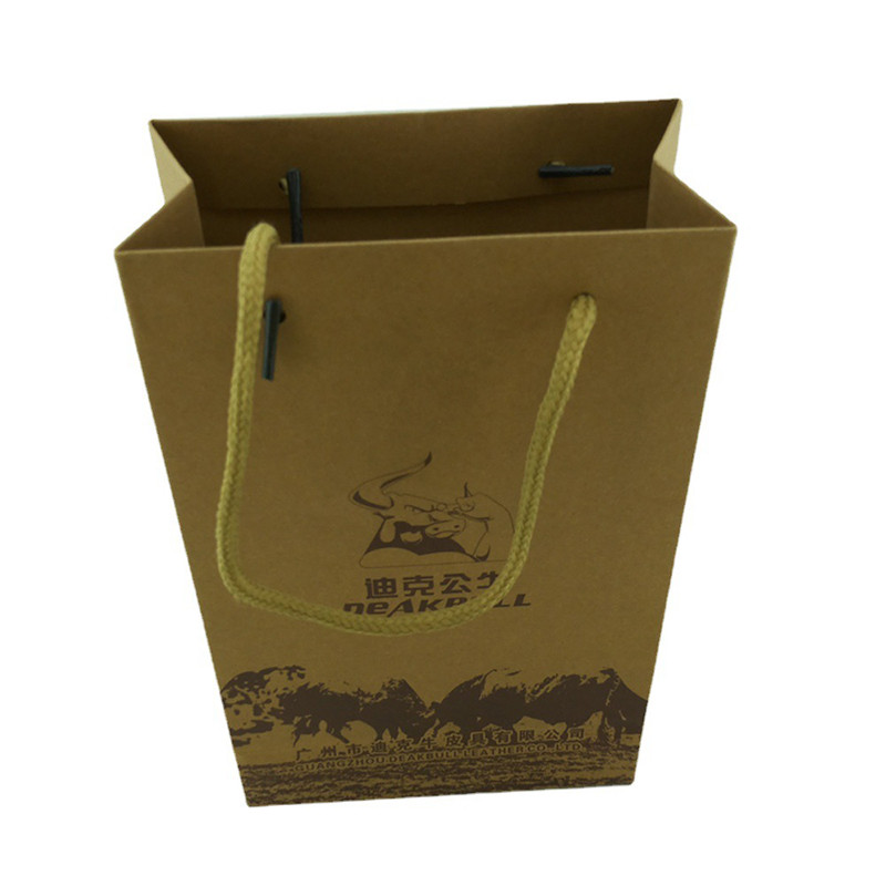 Handle Christmas Custom Printed Clothing Paper Bag Takeaway Shopping Brown Kraft Paper Bag