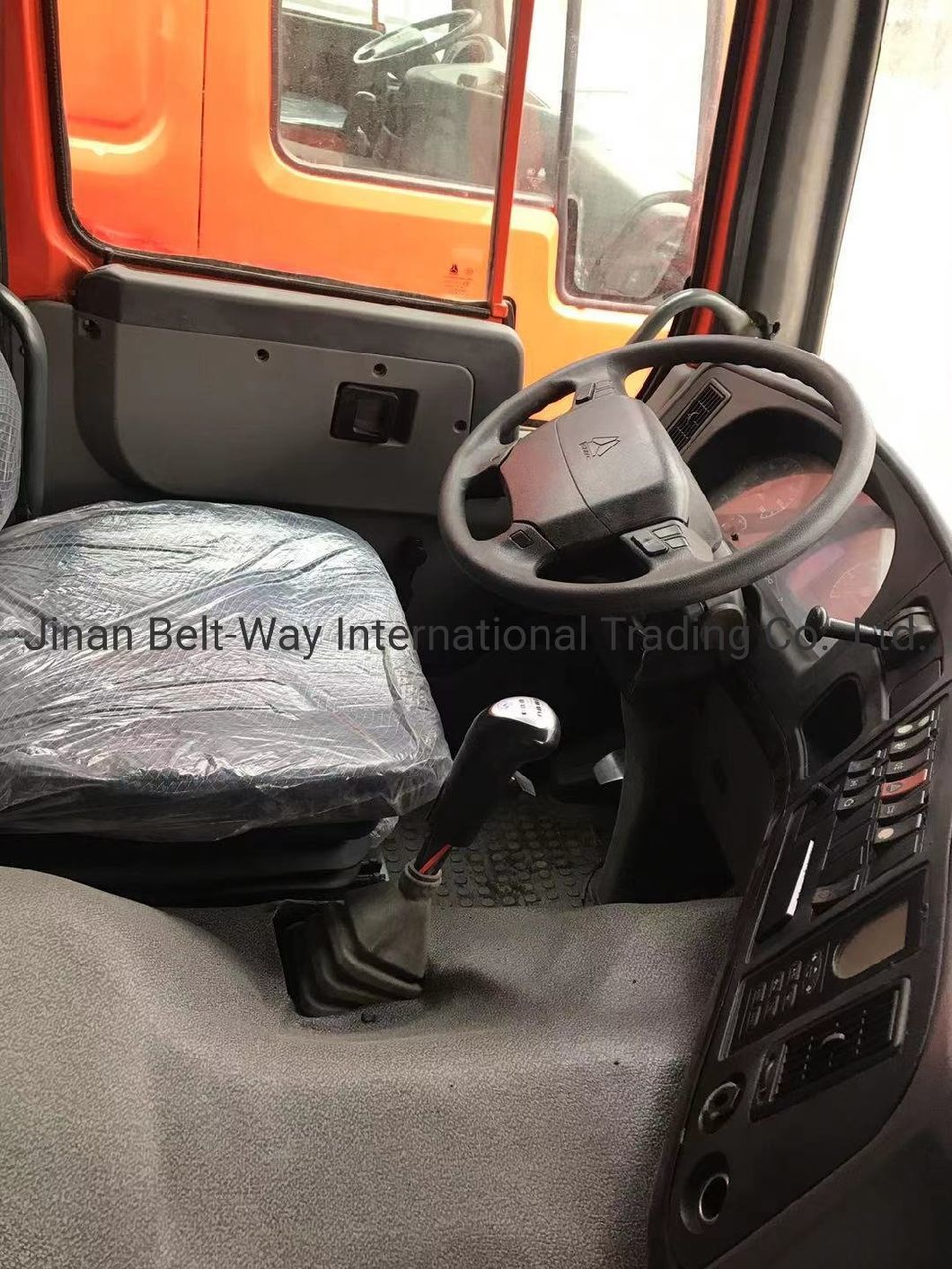 Used Truck Sinotruk HOWO 6X4 8X4 371HP 375HP 10 Wheel 12 Wheel Dumper Tipper Tipping Dump Truck