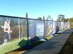 UV Resistant Large Format Mesh Banners 1.02m - 3.20m Width For Outdoor Advertising